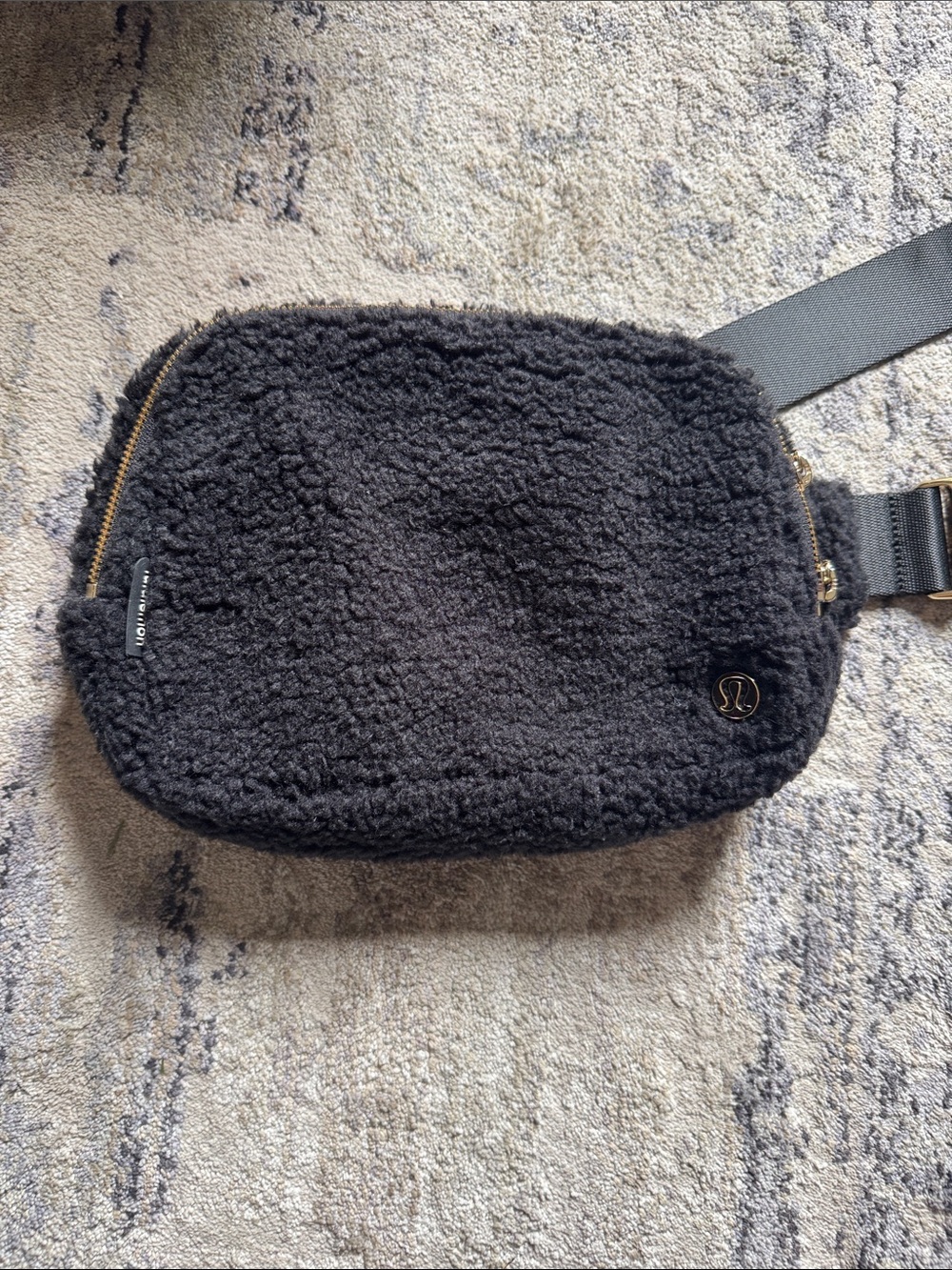 Lululemon Black Sherpa Belt Bag